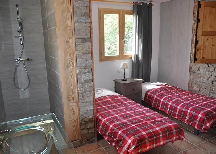 Dans 5 Pieces, 14 Pers, 4 Ch, Wifi, Jardin Prive Alpstuga *