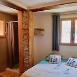 Dans 5 Pieces, 14 Pers, 4 Ch, Wifi, Jardin Prive *