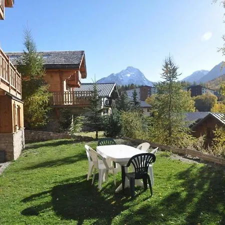 Dans 5 Pieces, 14 Pers, 4 Ch, Wifi, Jardin Prive