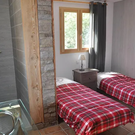 Dans 5 Pieces, 14 Pers, 4 Ch, Wifi, Jardin Prive Domek alpejski *