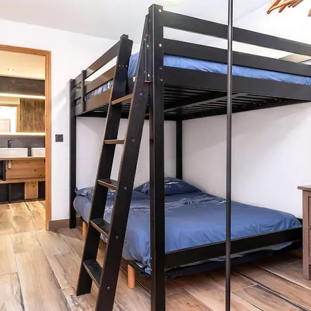 Шале Dans 5 Pieces, 14 Pers, 4 Ch, Wifi, Jardin Prive Ле-дез-Альп