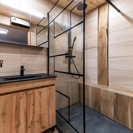 Dans 5 Pieces, 14 Pers, 4 Ch, Wifi, Jardin Prive Шале *